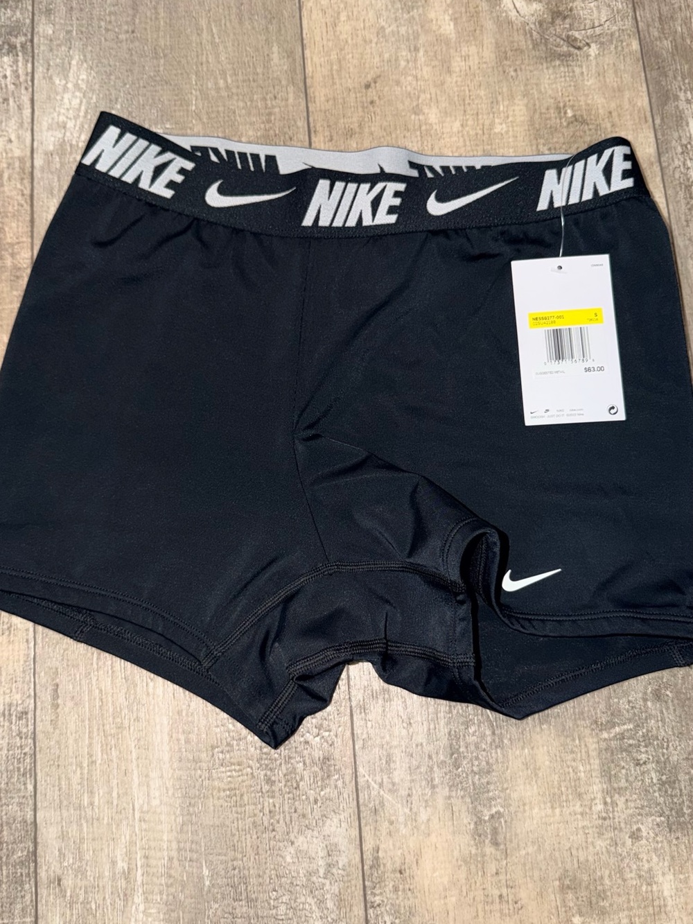 Nike Black Women's Elastic Logo Athletic Shorts